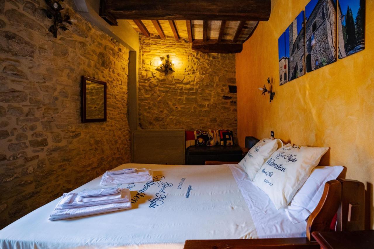 Aparthotel Castello Di Giomici Esterno foto