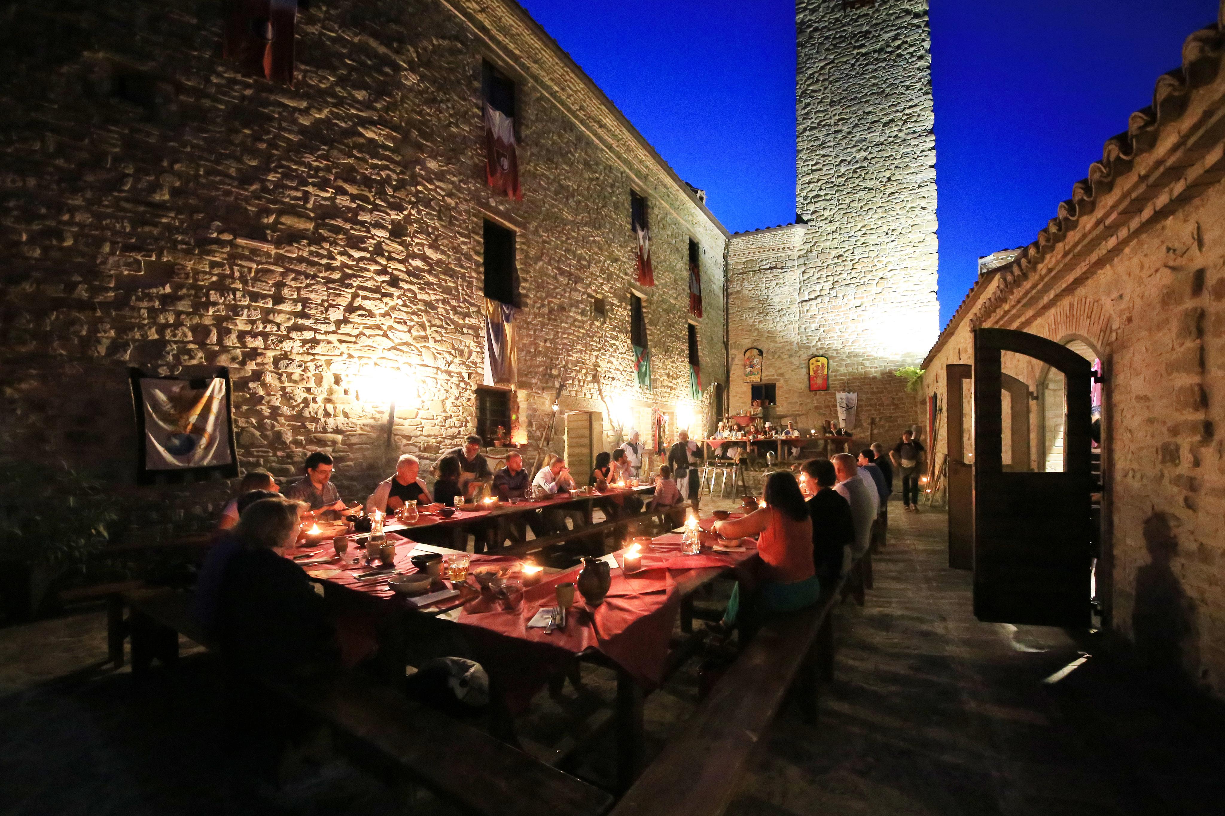 Aparthotel Castello Di Giomici Esterno foto